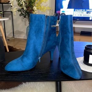 Claudia size 13 women boot. New never been worn